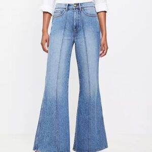 Loft NWT Women's Blue Flared Jeans